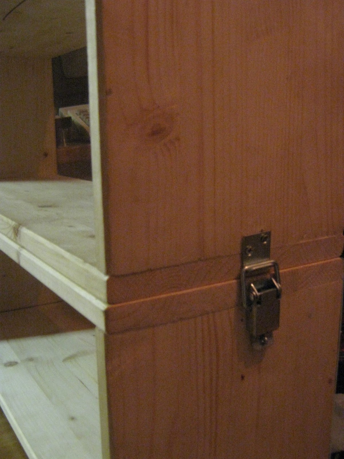 Dögenigt's Lab: DIY Modular #1: Wooden case and CRT-monitors.