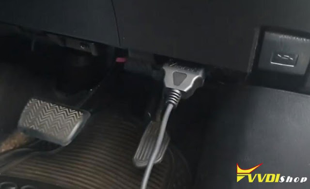 xhorse-toyota-rav4-2015-akl-8