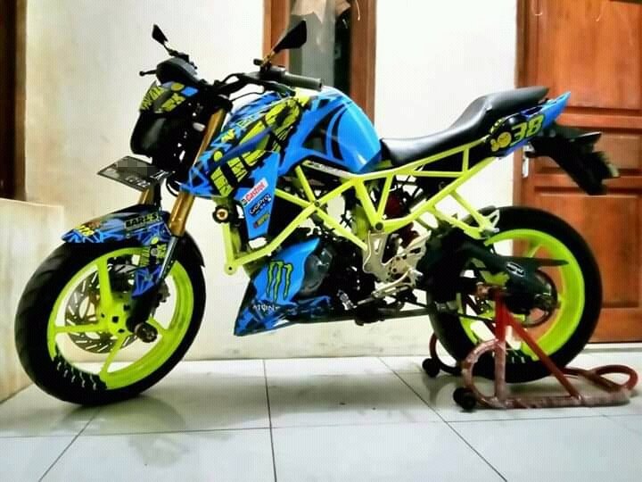 Modifikasi Yamaha Byson Dengan Tubular Warna Hijau Stabilo Keren