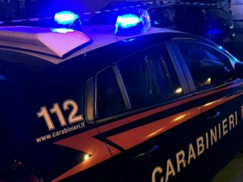 Risultati immagini per carabinieri pattuglia notte