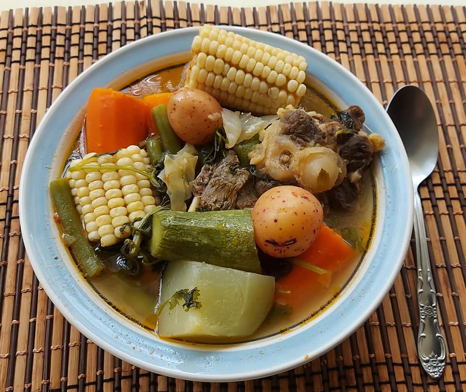 Aprender acerca 64+ imagen como hacer caldo de res con elote Abzlocal.mx