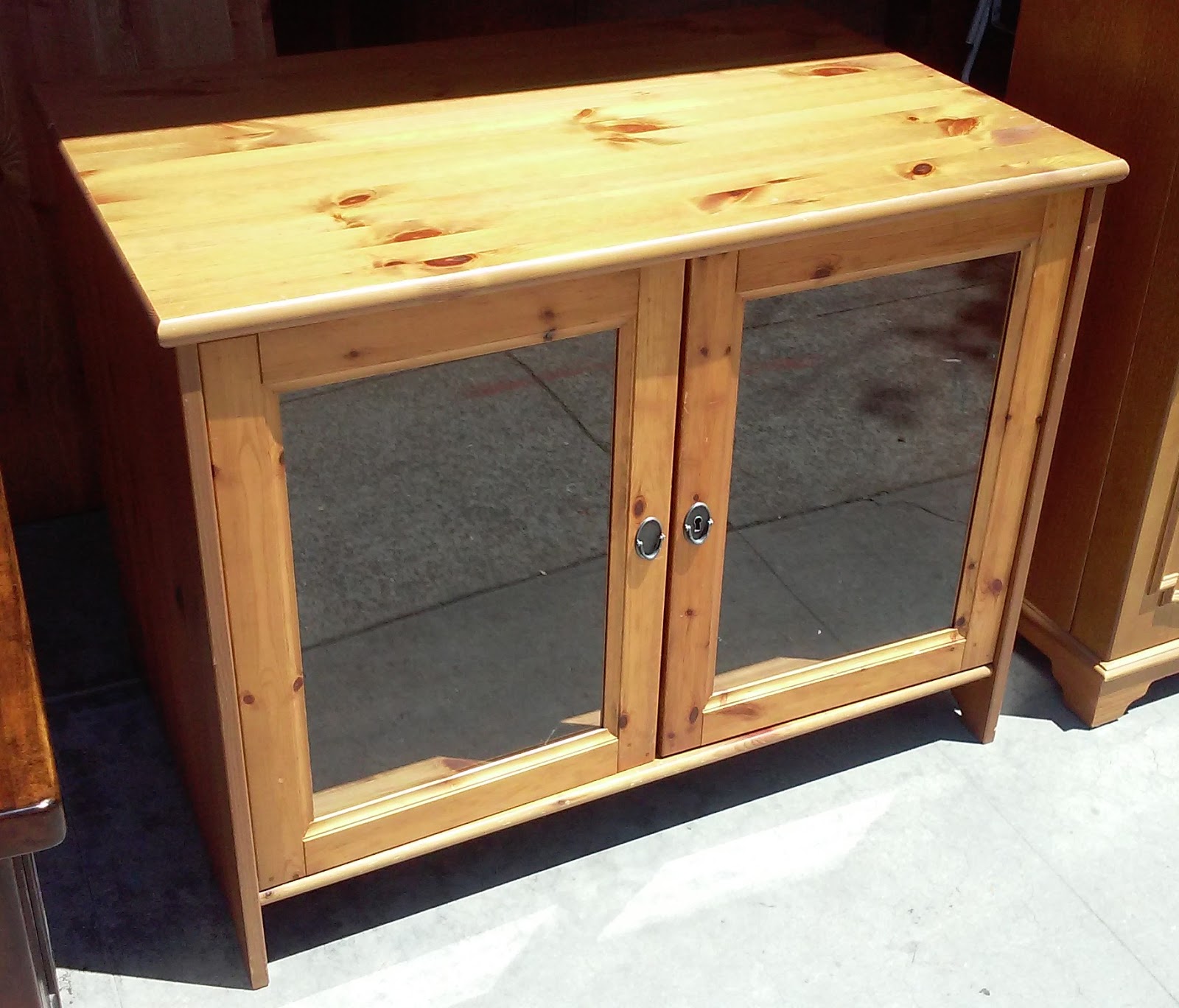 UHURU FURNITURE & COLLECTIBLES SOLD 3410 3' Wide Knotty Pine TV Stand