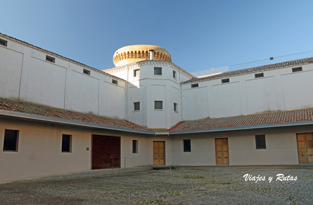 Patio del Castillo de Torrelobatón