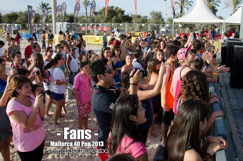 Fans en el Mallorca 40 Pop 2013. Héctor Falagán De Cabo | hfilms & photography.