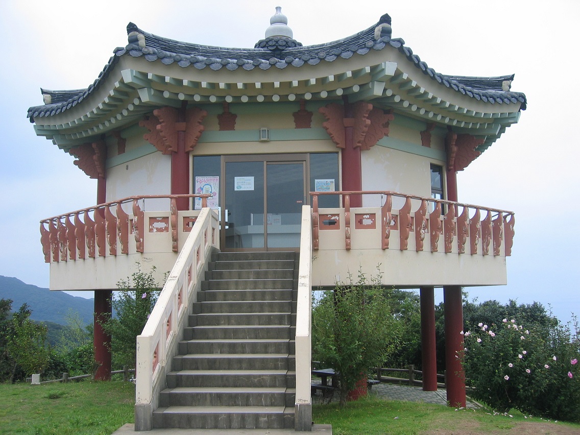 D'égouts et des couleurs Tsushima, île dans le détroit