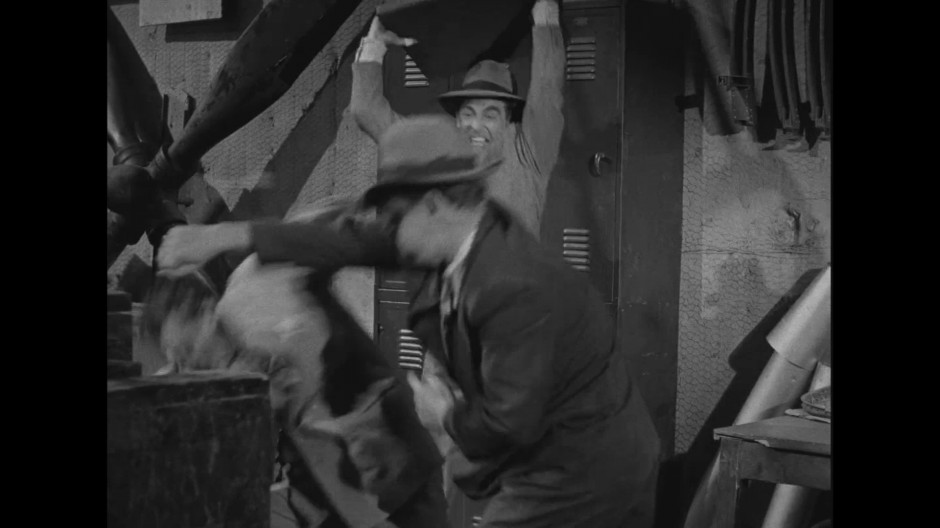 O HOMEM DO DISCO VOADOR / MISTÉRIO DO DISCO VOADOR (DUAL ÁUDIO/1080P) - 1950 FLYING DISC MAN FROM MARS - 1950 FormatFactory14