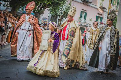 Corteo storico di Sant' Alessandro 2019, Sfilata di Sant' Alessandro 2019, Isola d'Ischia, Foto Ischia, Antiche tradizioni dell' Isola d' Ischia, Ritratto, Castello Aragonese Ischia, Sbandieratori, Mamuthones, 