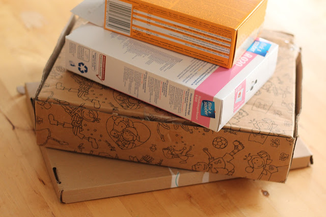 Basteltipp: Schaukästen für kleine Kinder-Kunstwerke | Apfelbäckchen