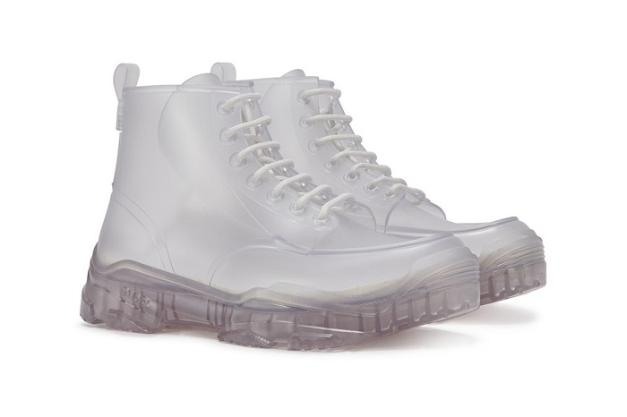 Dior Releases US$650 Transparent Rubber Boots | Tekkaus® | Malaysia ...