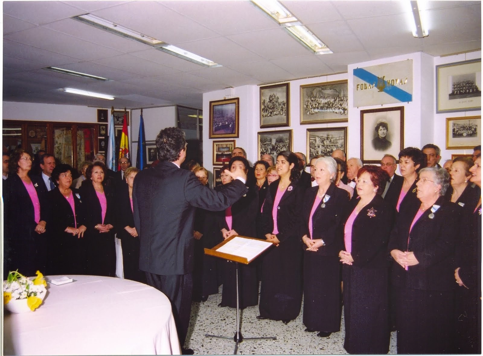 Coro Polifónico Follas Novas La Coruña