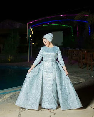  مجموعة من افخم فساتين الزفاف والسواريه لمصمم الازياء احمد رجب 