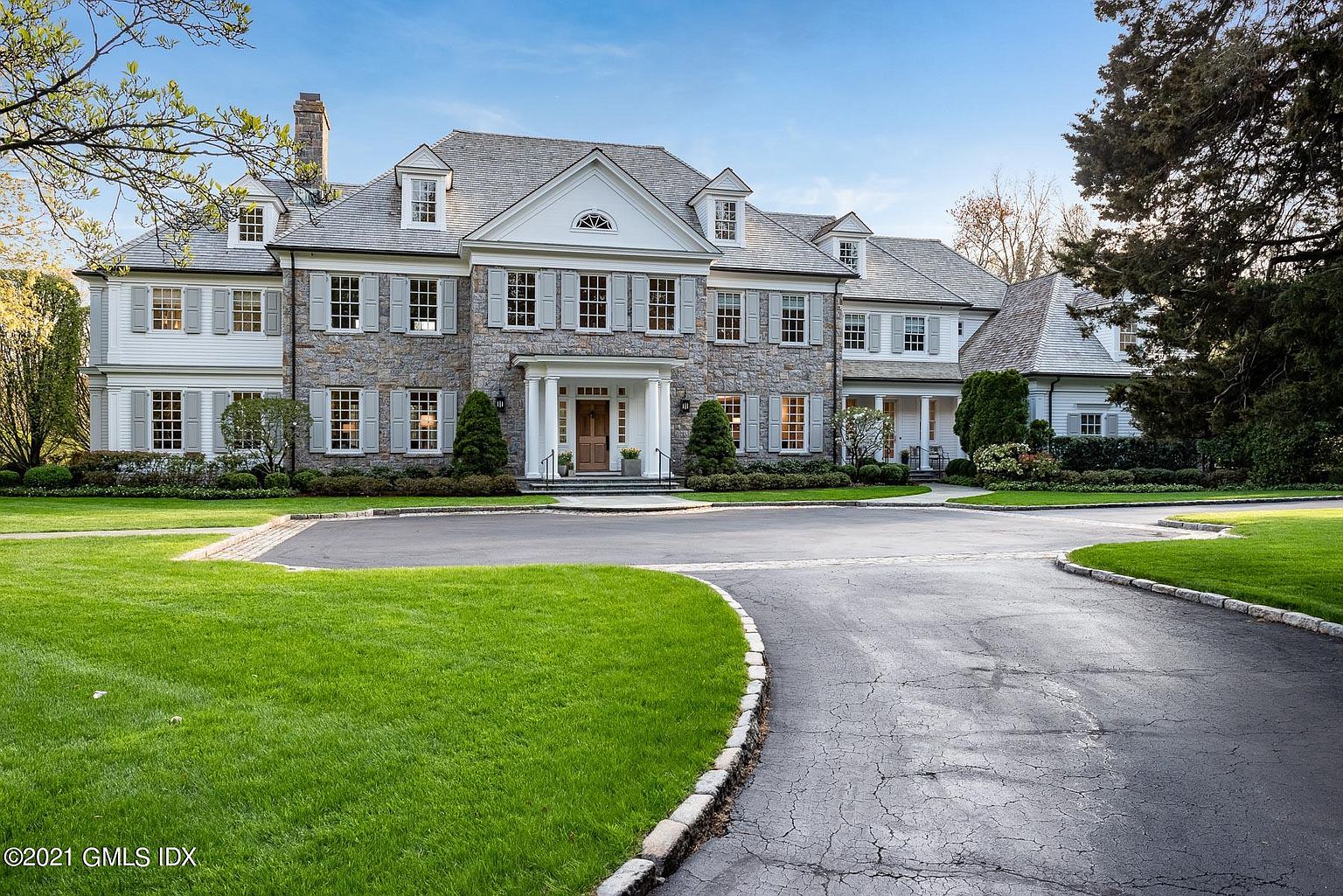 11,000 Square Foot Colonial Mansion In Greenwich, CT THE