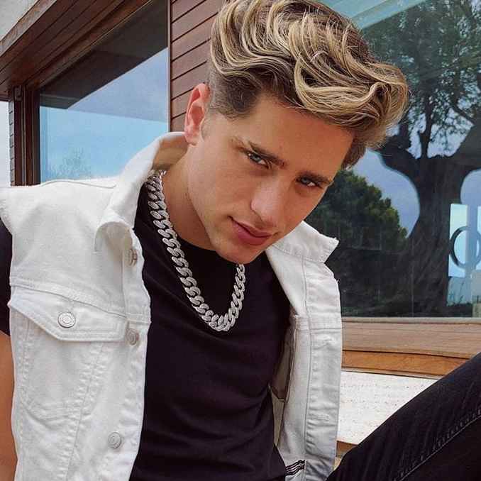 Emilio Martinez Wiki, Biography, Age, Girlfriend, Facts and More
