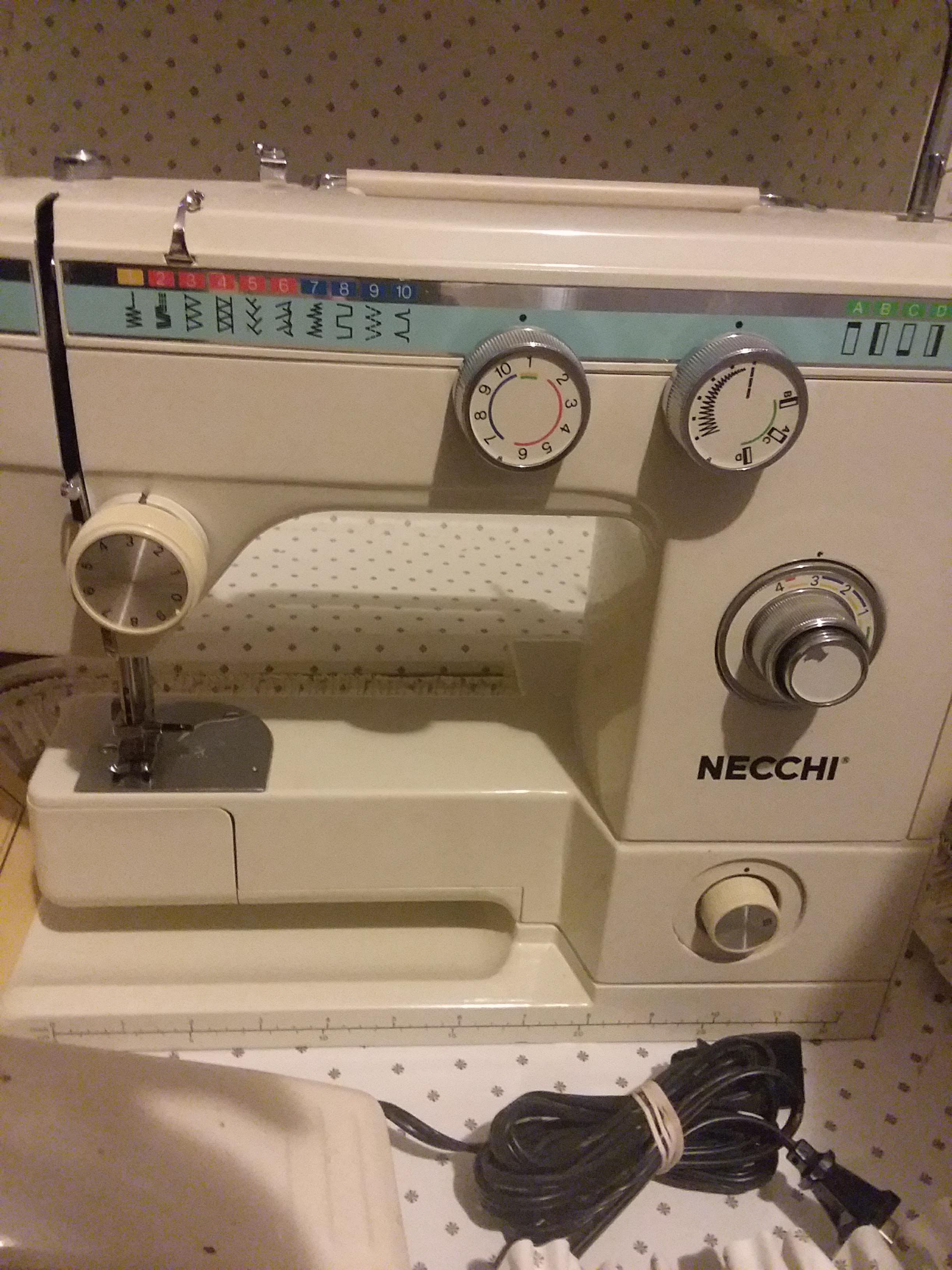 Necchi 575 FA Sewing Machine 534FB