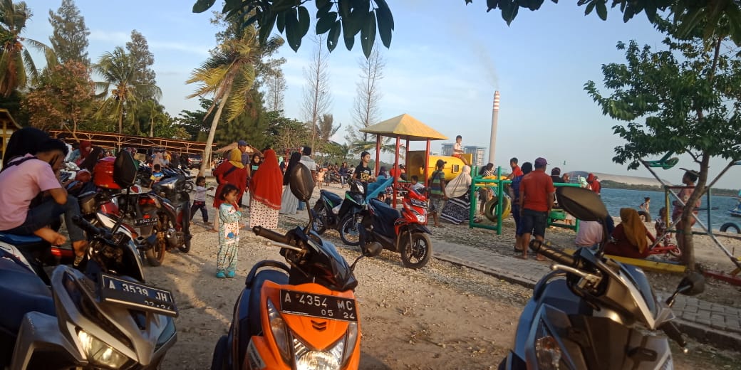 Pantai Ceria, Destinasi Wisata Baru Yang Merakyat Di Desa Cigondang