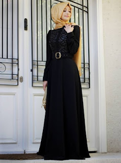 Busana muslim wanita model dress cantik masa kini 