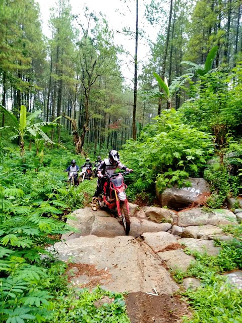 trabas jalur extreme