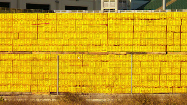 Amarillo, -color prohibido- en España
