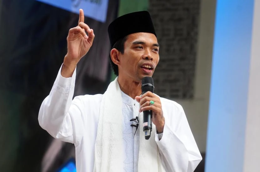 Gus-Miftah-Orasi-di-Gereja-Ustaz-Abdul-Somad-Haram-Masuk-ke-Rumah-Ibadah-Orang-Lain