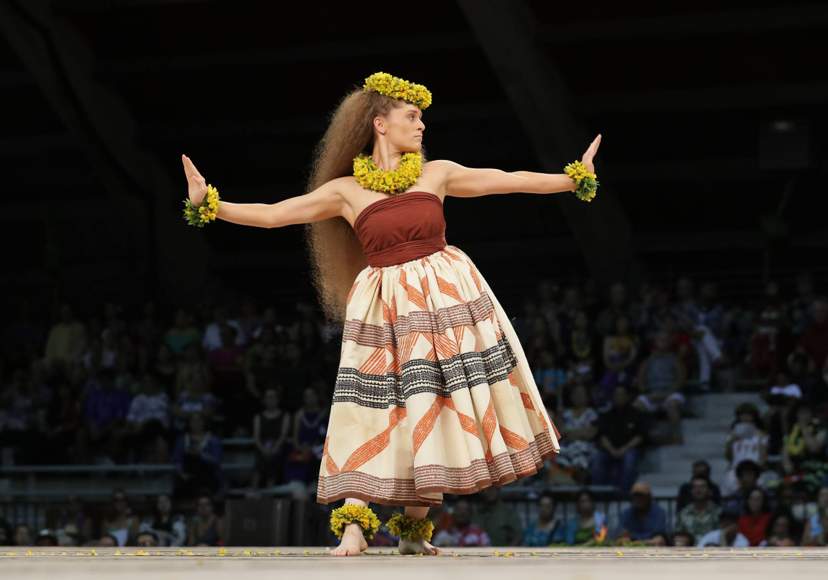 Views From The Edge Merrie Monarch Fest Hula dancers preserving