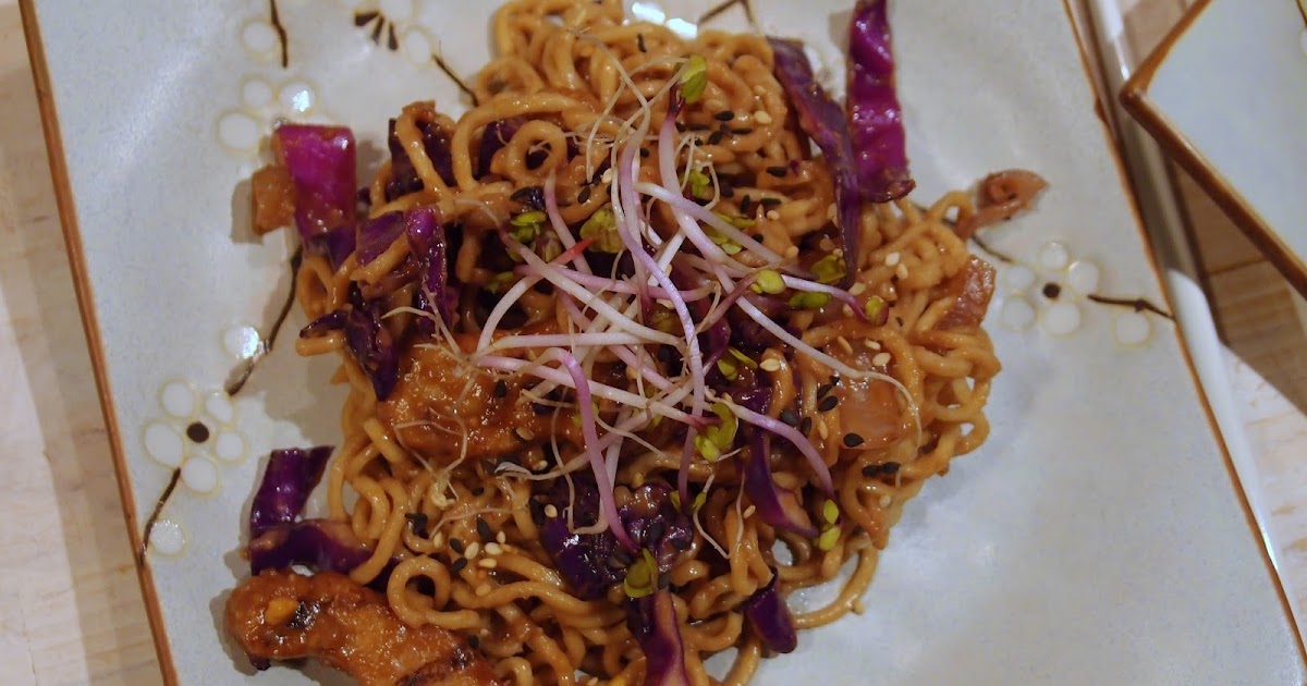 The VegHog Peanut and cabbage noodles