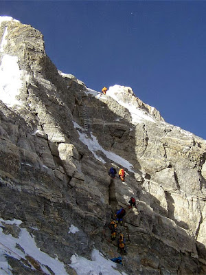 Aspecto del Segundo Escalón del Everest Aspecto del Segundo Escalón del Everest