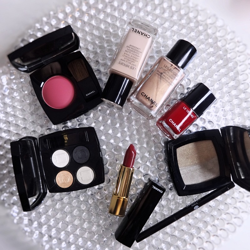 Chanel Holiday 2021 N°5 Makeup Collection