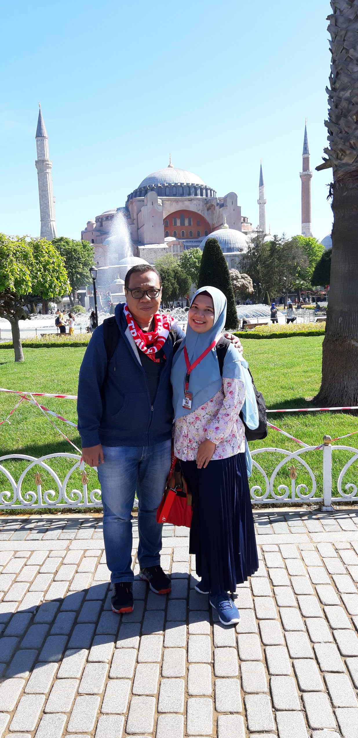 masjid biru blue mosque destinasi wisata dan ibadah di istanbul turki yang menakjubkan nurul sufitri travel lifestyle blogger