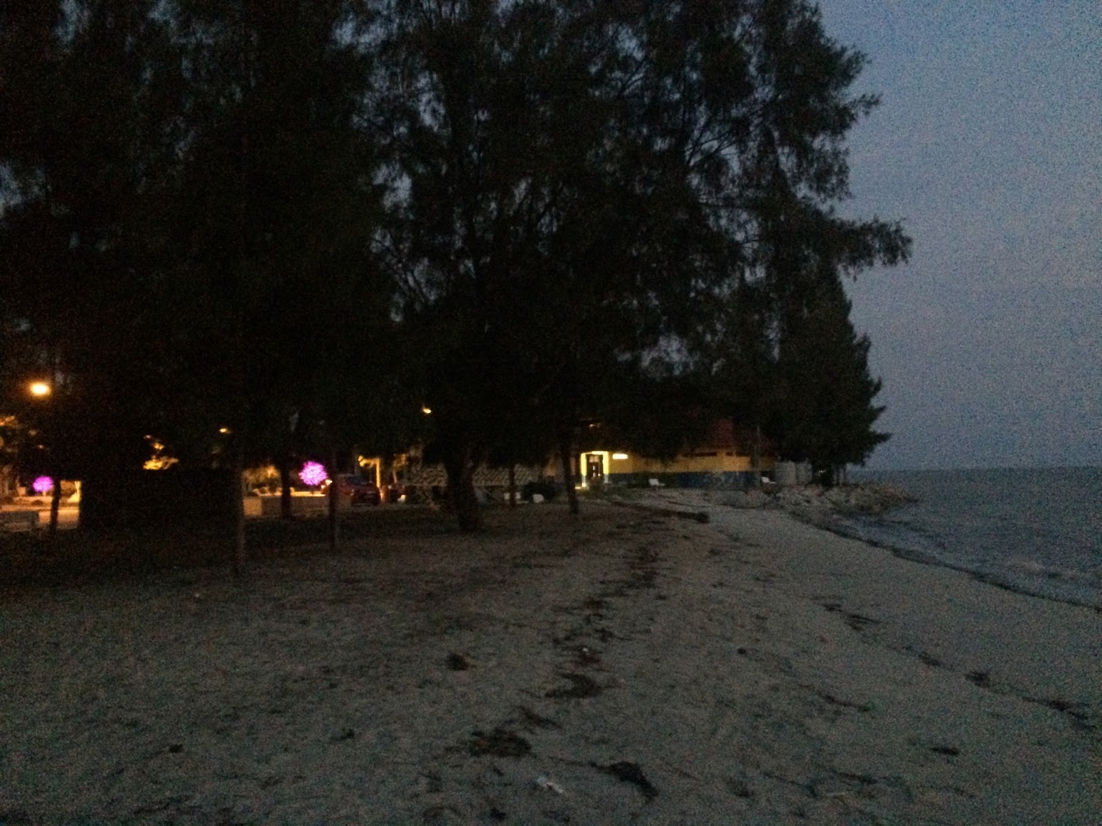 Melawat Pantai Kelanang Di Waktu Senja Amar Razali