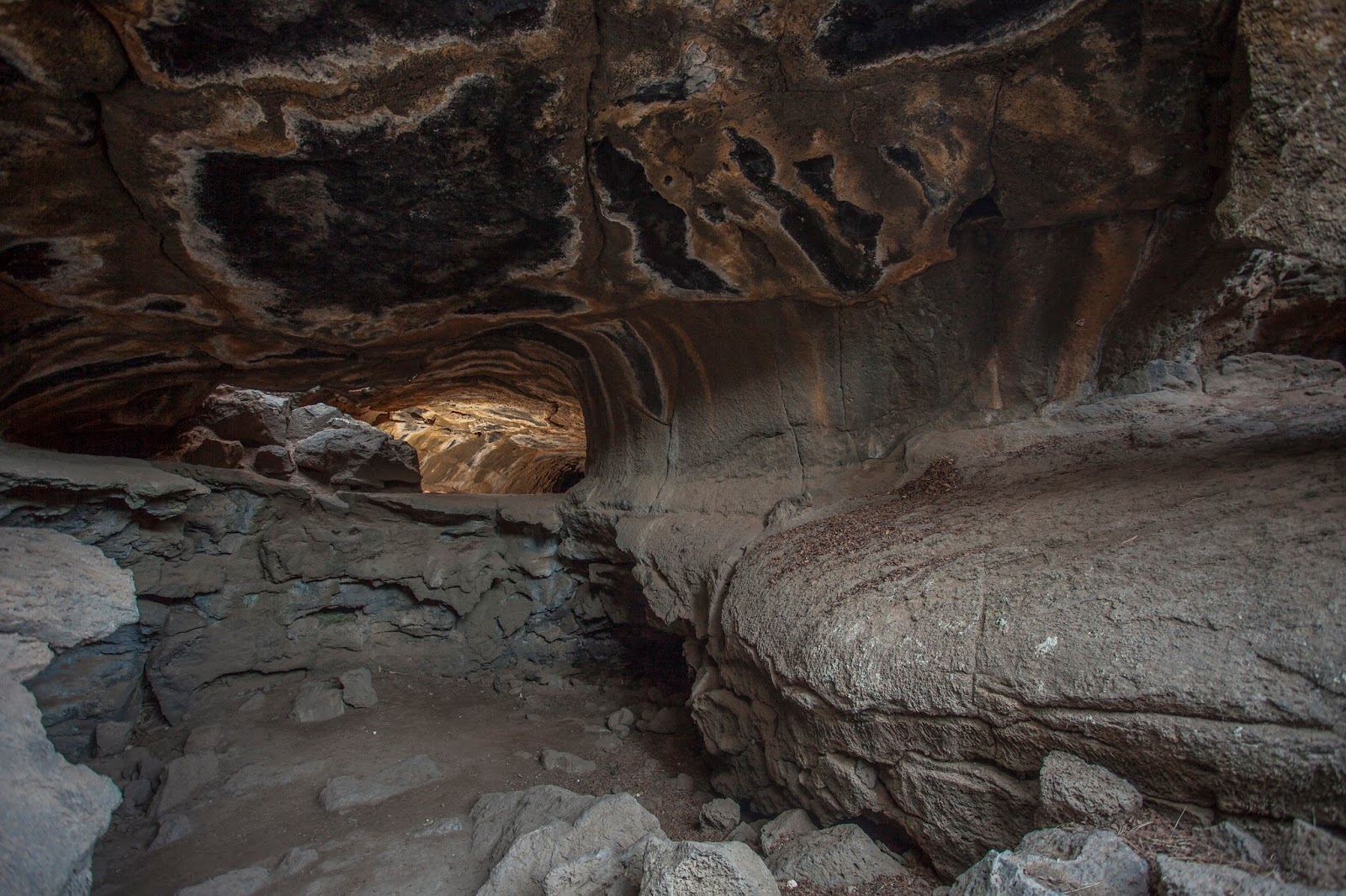 DUCK CREEK "MAMMOTH" LAVA TUBE CAVE, UTAH, UTAH ADAM HAYDOCK