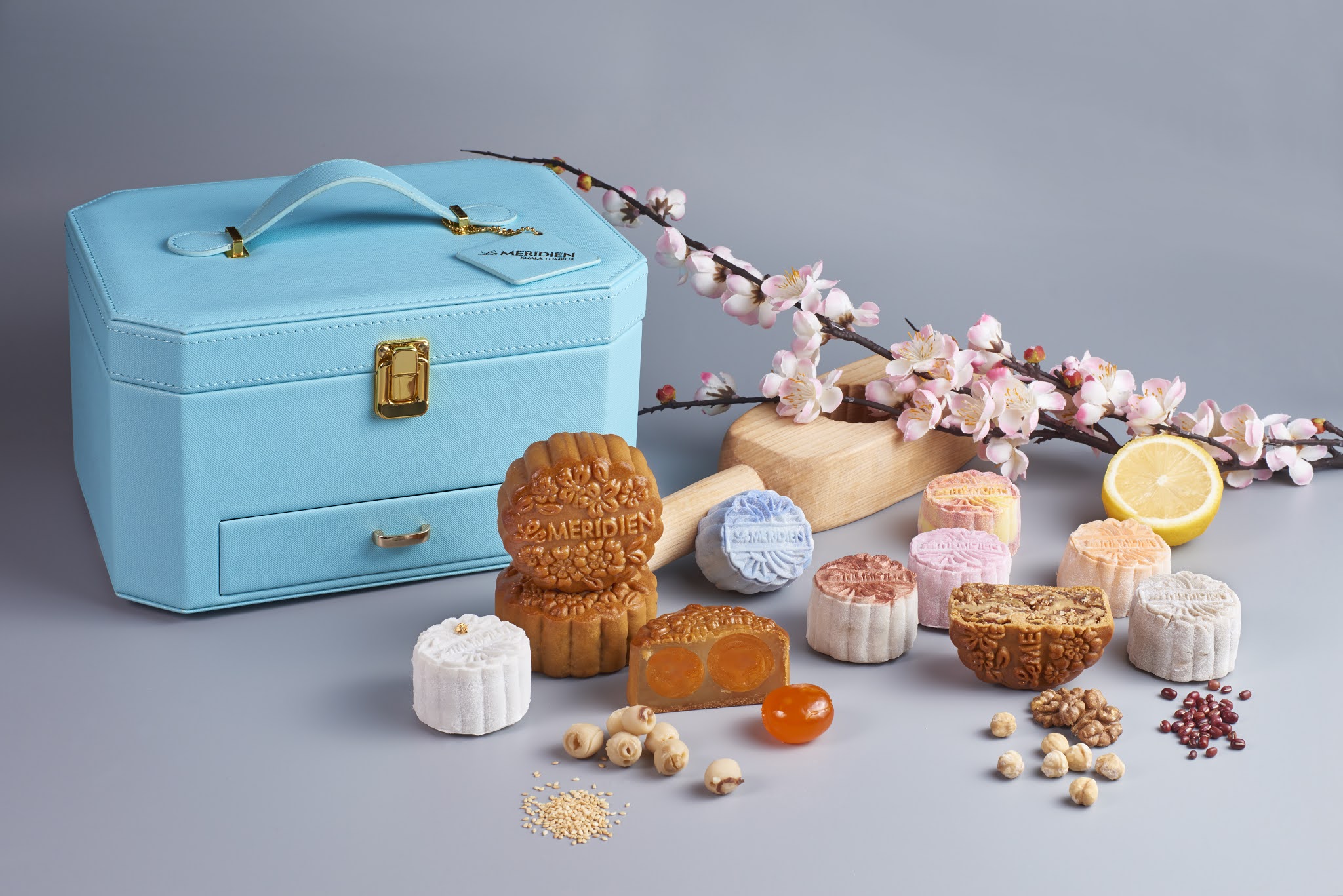 Lady M Confections unveils Glowing Lights Mooncake Gift Set for Mid-Autumn  Festival
