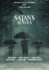 Satan's Slaves Poster