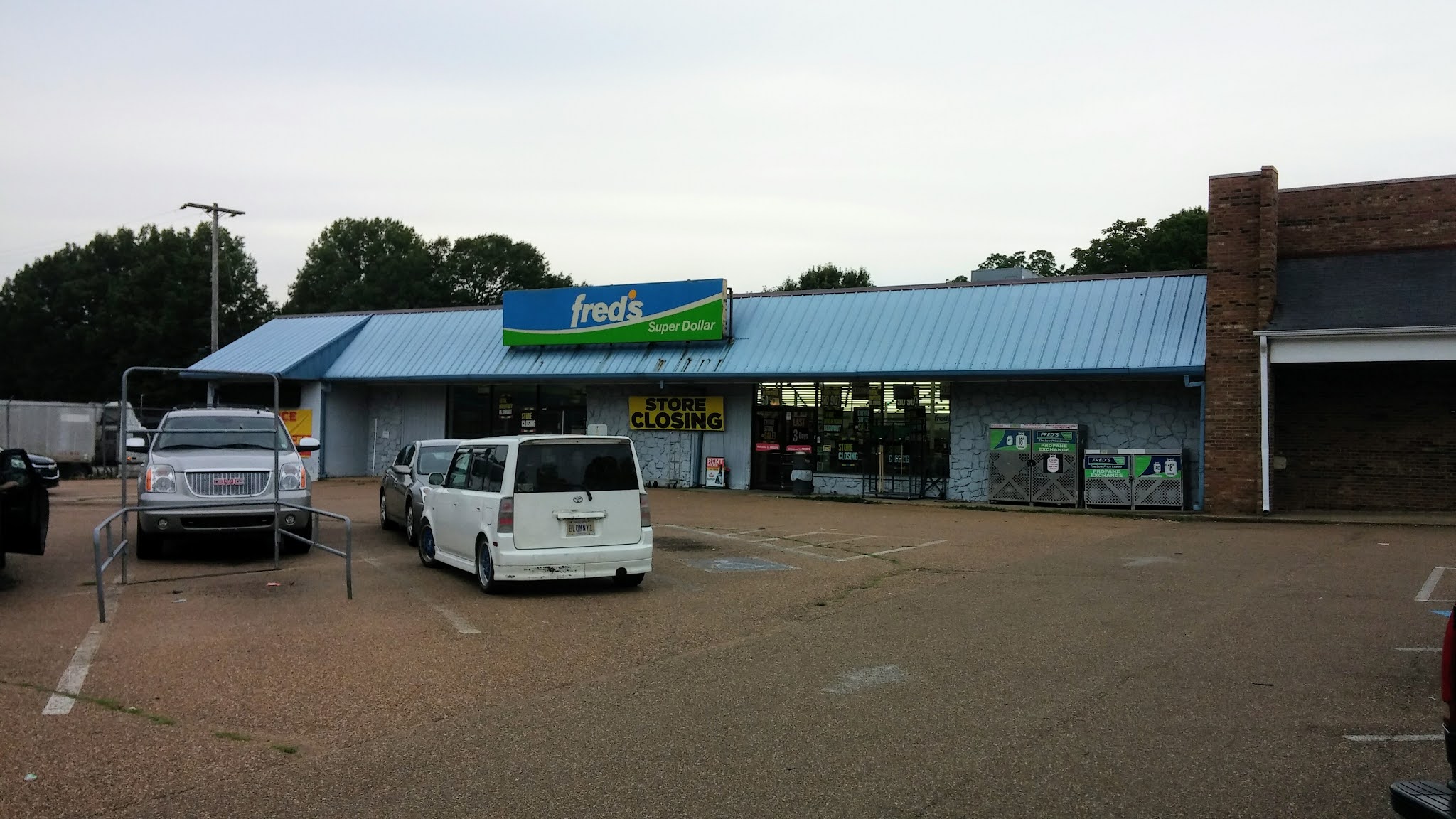The MidSouth Retail Blog Fred's Closing, Hernando, MS (BONUS former