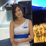 Kim Ha Yul – World IT Show 2012 Foto 2
