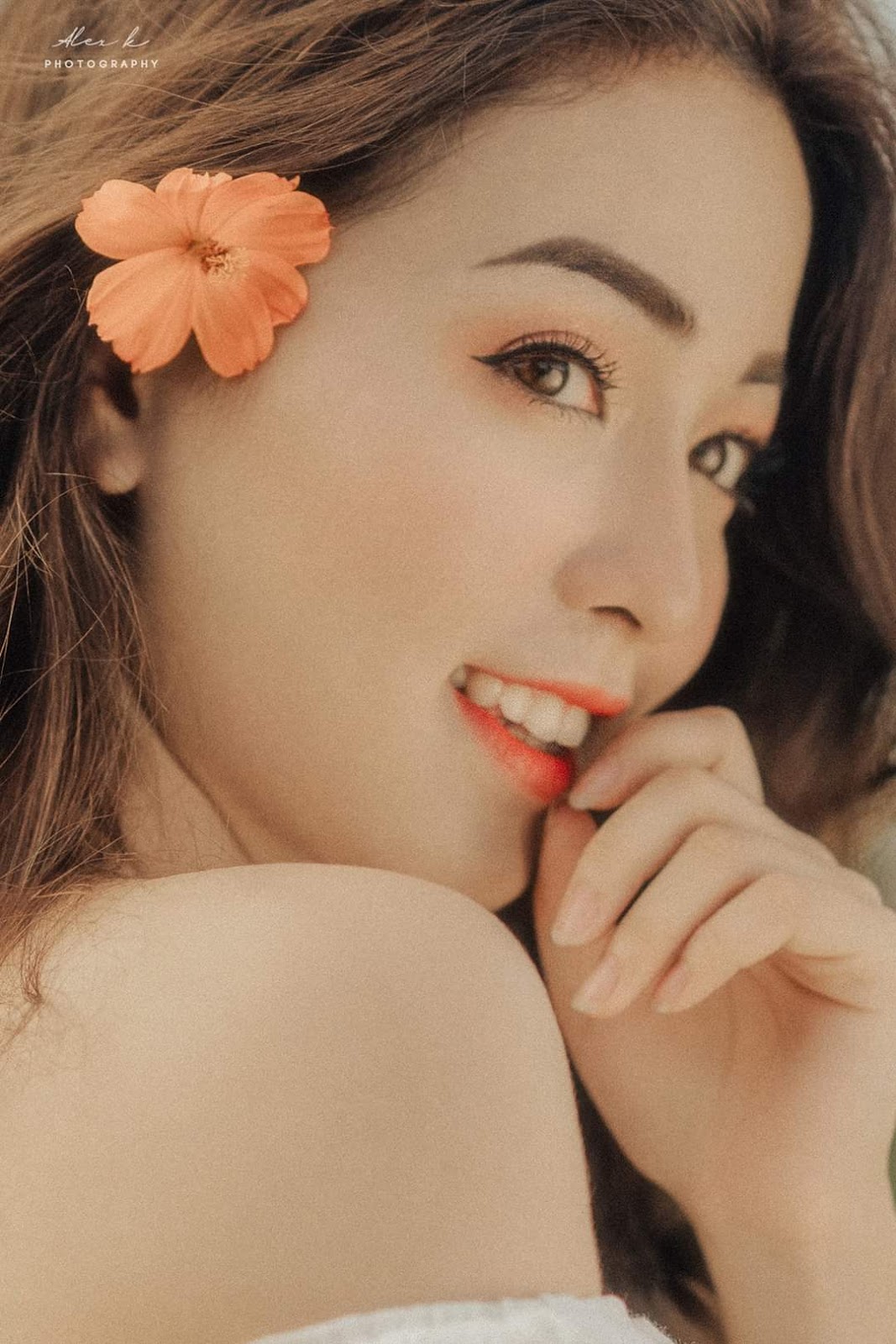 Vietnamese beautiful girl - Beauty face of young beautiful woman with flowers in her hair