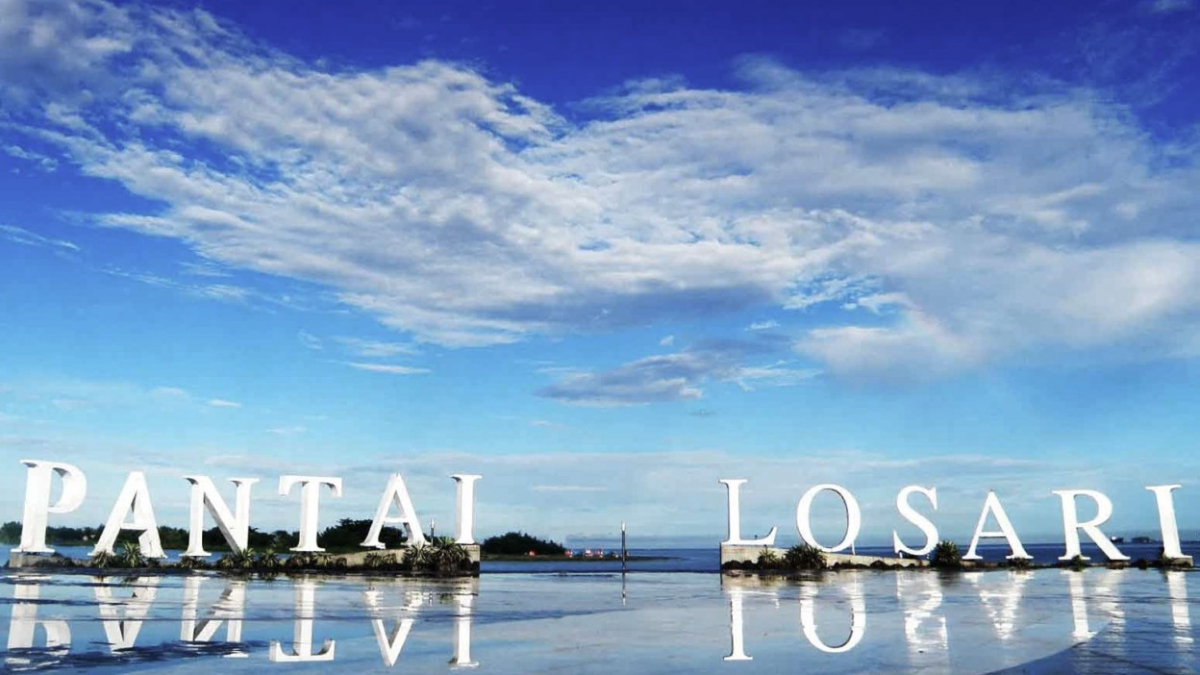 Hunting fotografi Landscape di Pantai Losari Pemandagan indah tempat wisata Pantai Losari