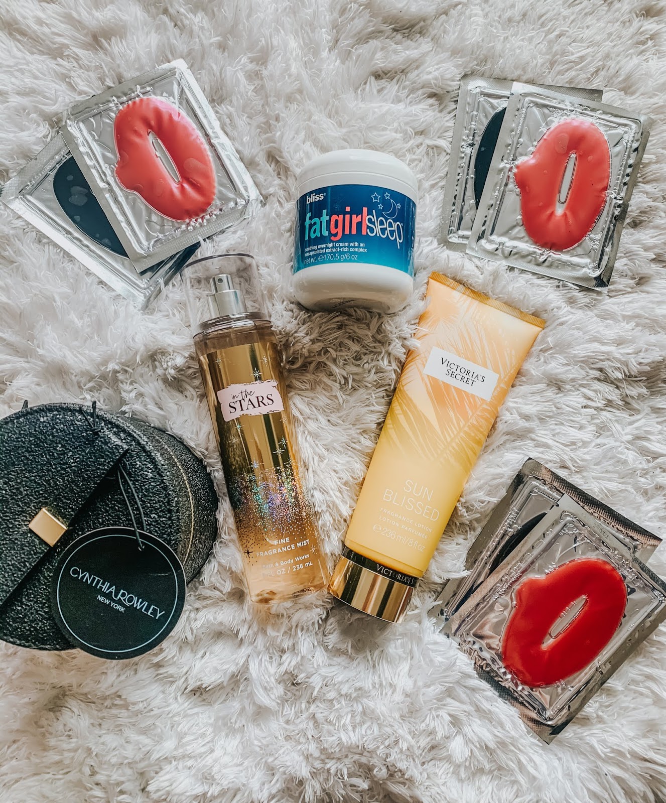 Facebook Giveaway! Facebook Giveaway!