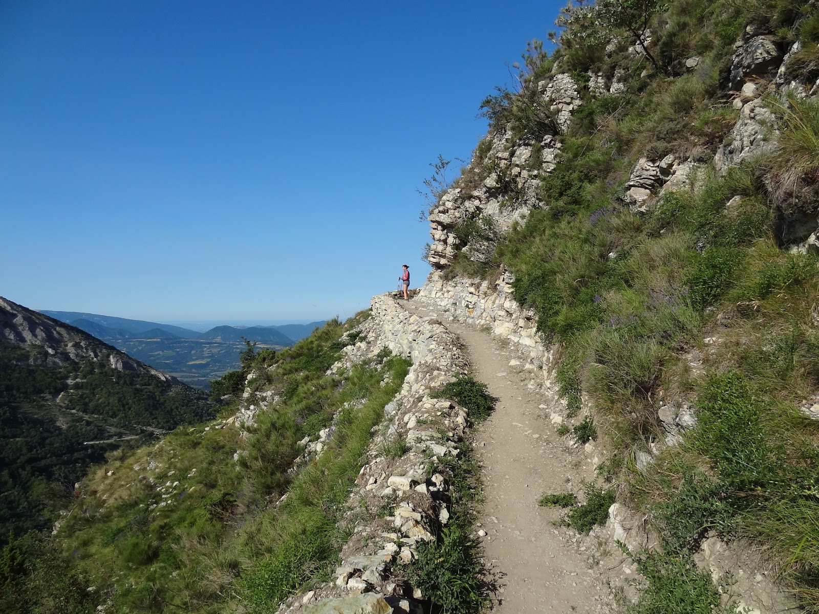 DROMESCAPE - Randonnées en Drôme et Escapades photographiques: Les
