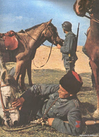 Cossack serving with the Germans color photos of World War II worldwartwo.filminspector.com