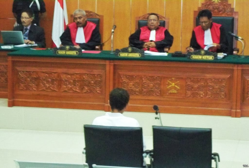 Perintah Hakim Menghadirkan Terdakwa Secara Paksa