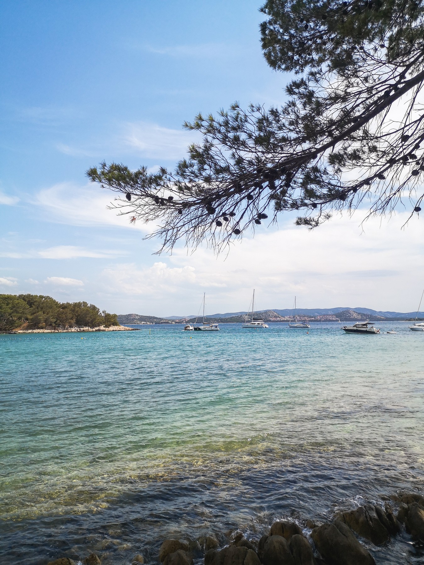 Potovalni vodič po Pakoštanih (Travel Guide) - otok Vrgada