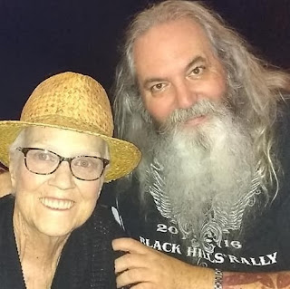 https://www.gofundme.com/f/mary-jane-cancer-treatment-fund&rcid=r01-156245781829-44f66ce797774f15&pc=ot_co_campmgmt_w