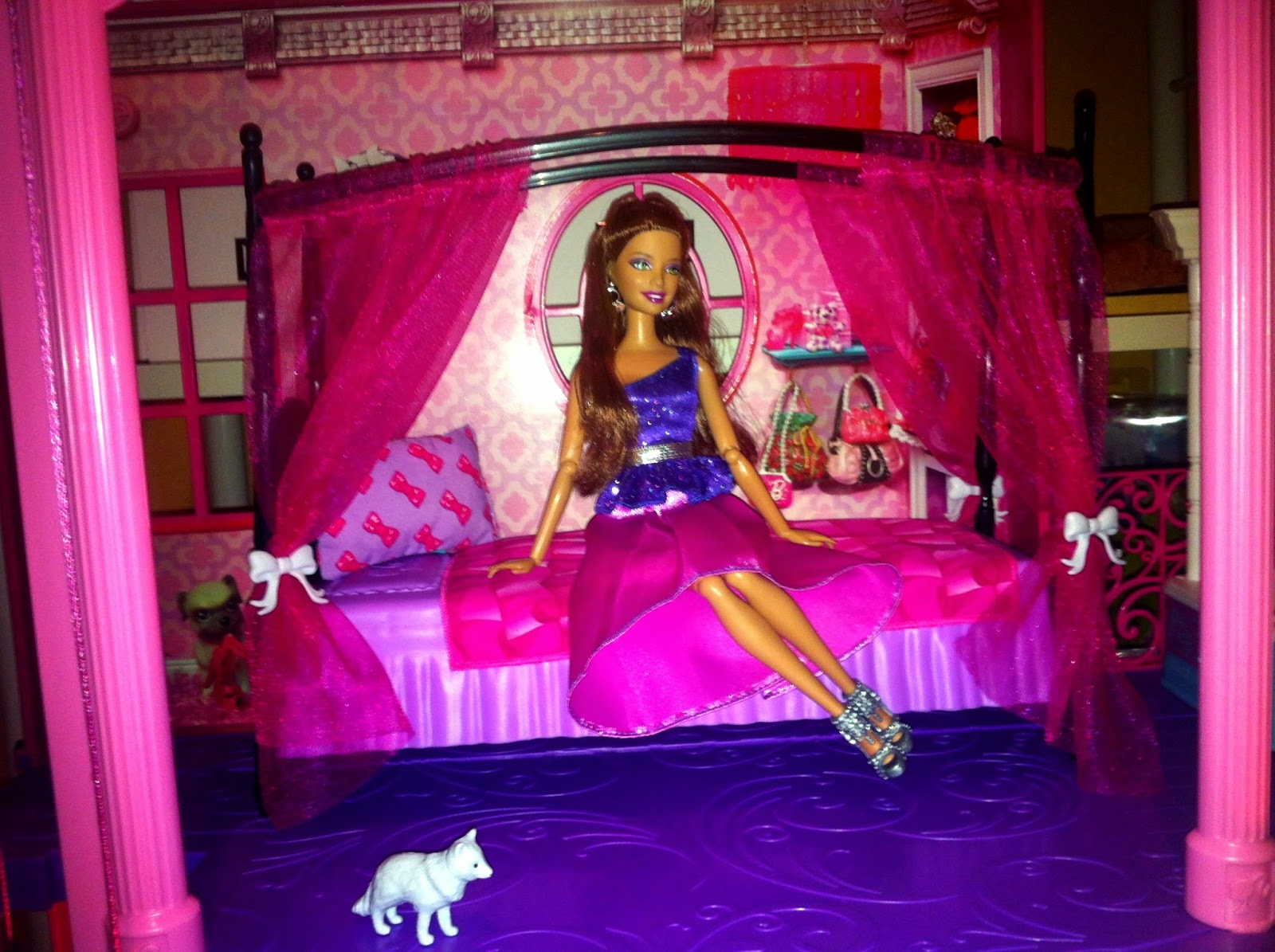 Casa dos sonhos da Barbie ~ Barbie & Eu