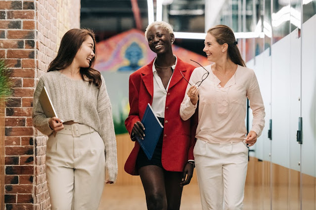 FEMME FORTE ET INDEPENDANTE : COMMENT LE DEVENIR 2 Femme forte et indépendante :