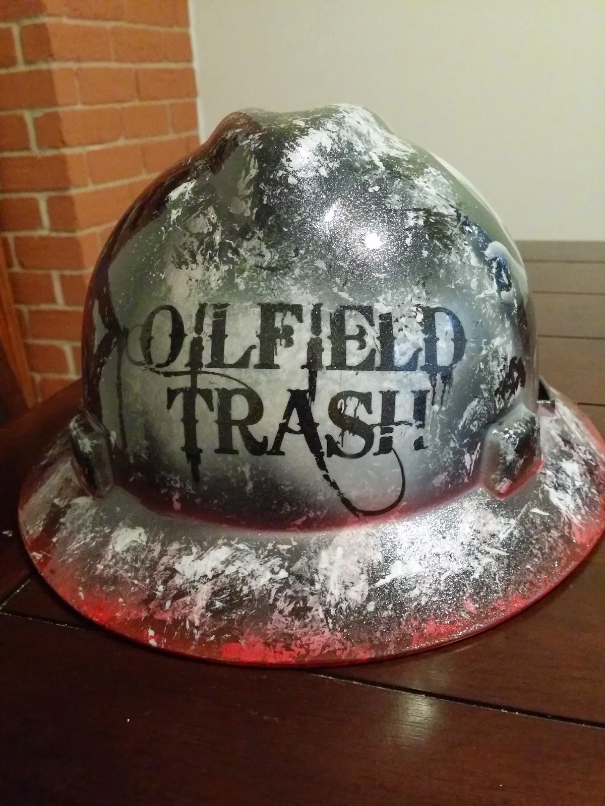 Zimmer DesignZ Custom Paint Custom Hard Hat for the Oilfield painted