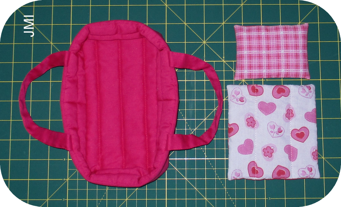 Crafting for Shoeboxes How to make a Carry Cot for a Mini Baby Doll