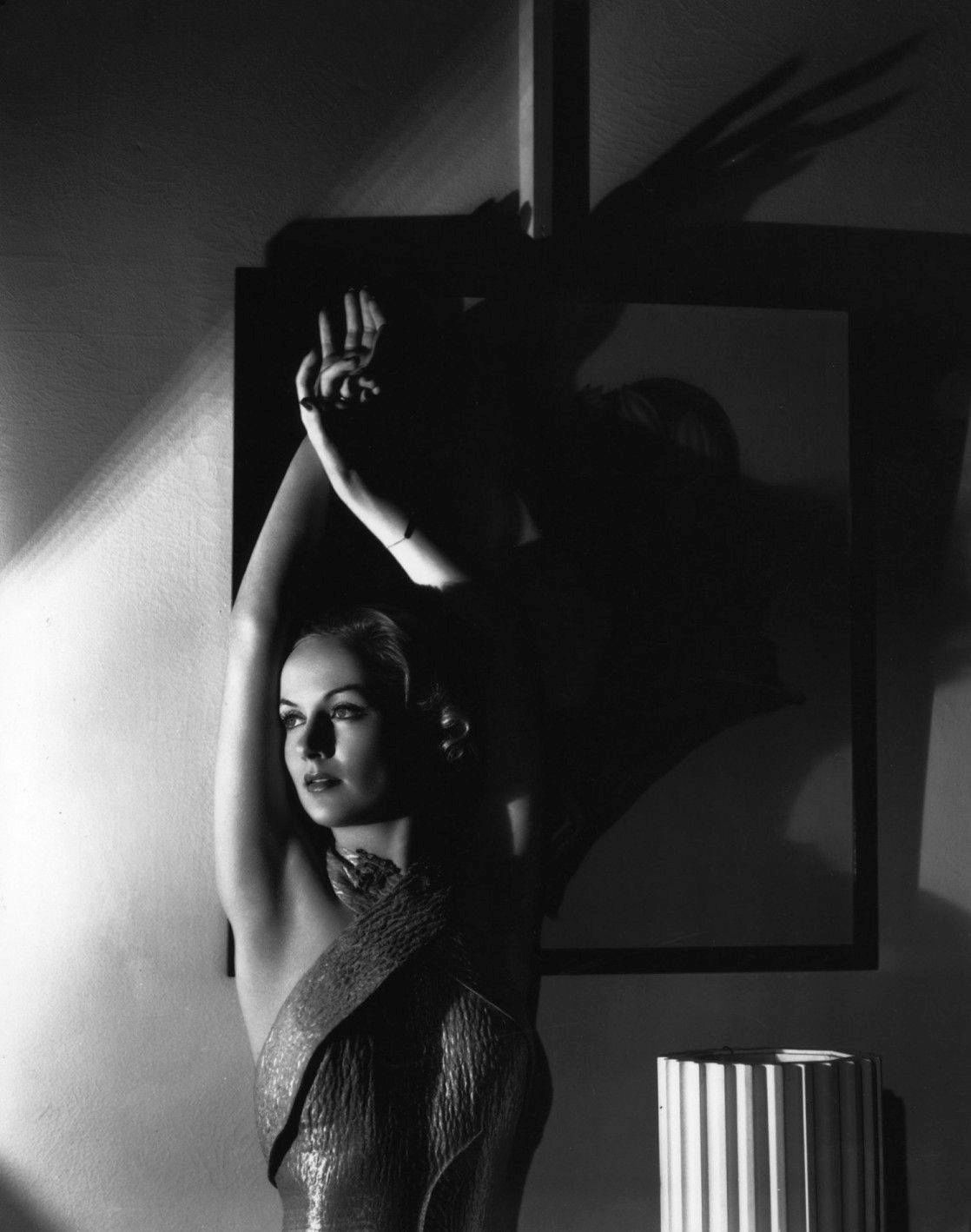 Film Noir Photos: Light and Shadow: Carole Lombard