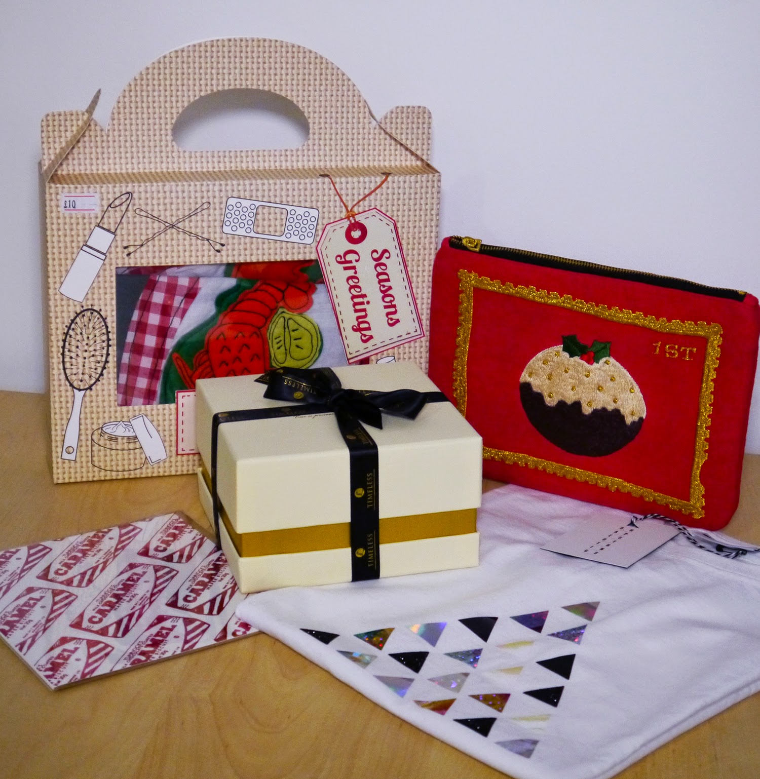 The Wardrobe Gift Guide Wear Eponymous, The Wardrobe, Glasgow Fort, Glasgow Pop Up Shop, Shop Display, Scottish Design, gift guide, christmas shopping inspiration