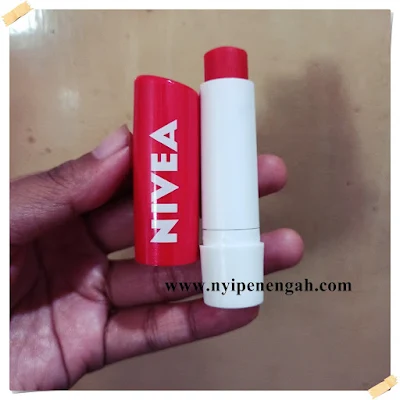 review nivea lip balm spf 15 review lipbalm nivea watermelon review lip balm nivea untuk bibir hitam harga lip balm nivea review lip balm nivea original care manfaat nivea lip balm