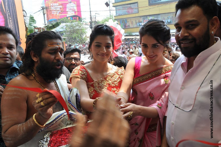 Raashi Khanna and Mehreen Pirzada launches KLM Fashion Mall